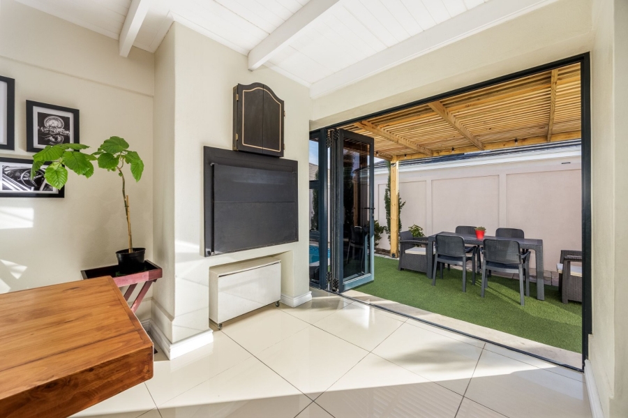 3 Bedroom Property for Sale in Sonkring Western Cape
